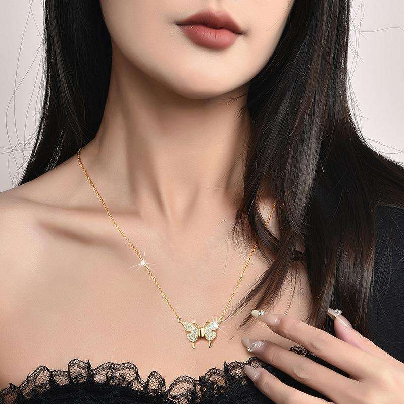 Charm Butterfly pendant Chain™