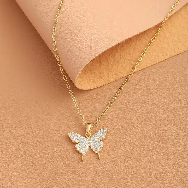Charm Butterfly pendant Chain™