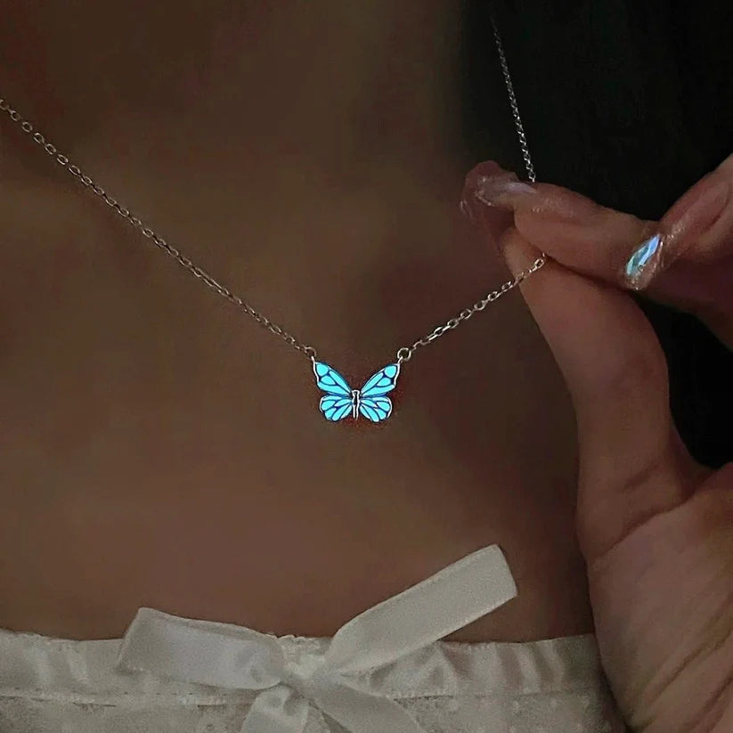 Glow Butterfly Jewelry Set™ ( Necklace + Bracelet)